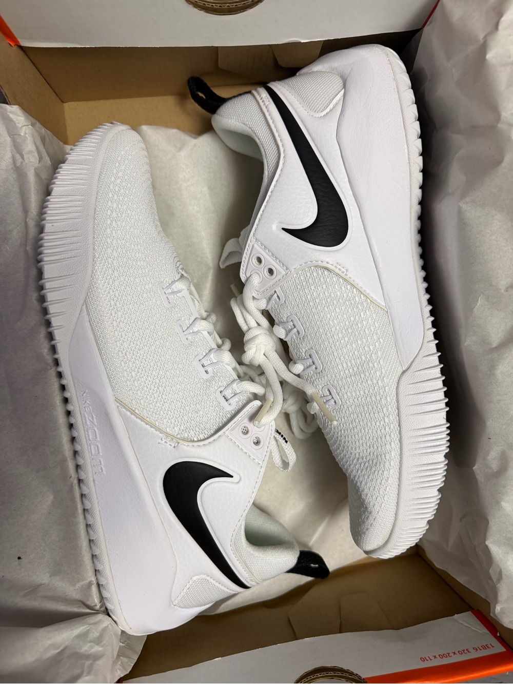 Nike Zoom Hyperace 2 Women’s Athletic Sneakers - Volleyball